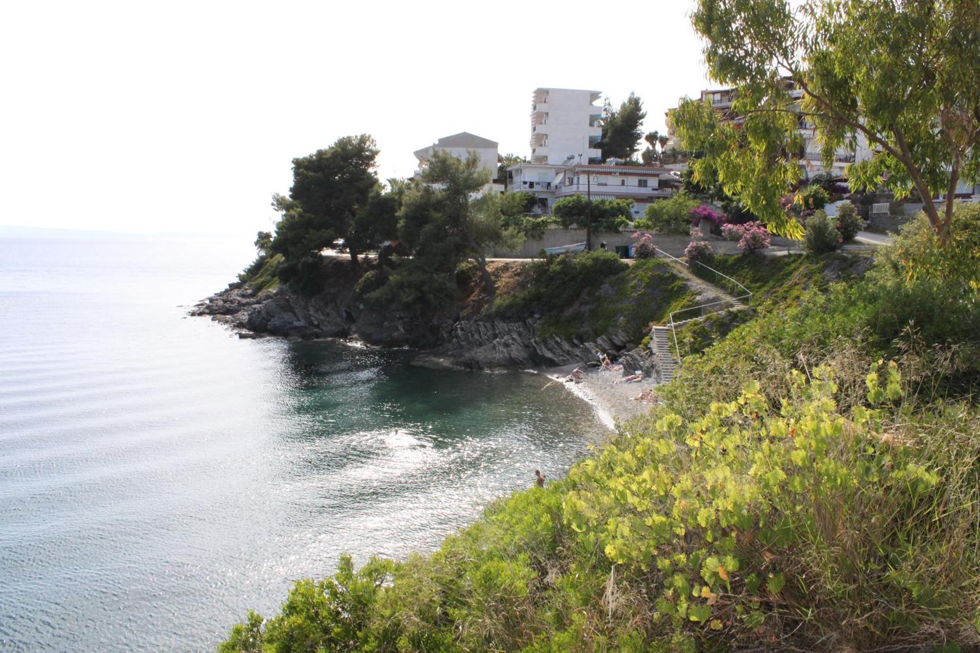 Akrotiri Hotel Neos Marmaras Esterno foto